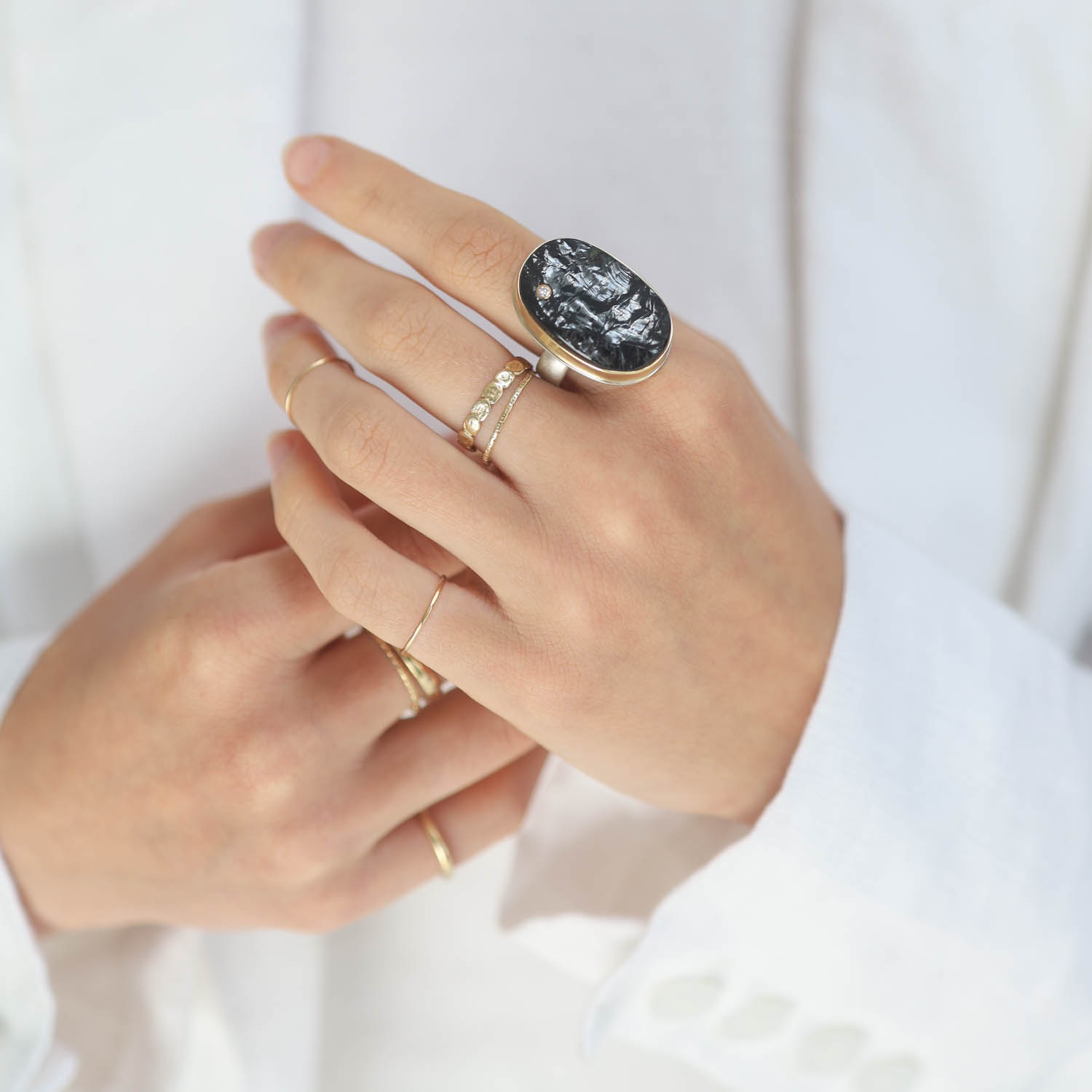 Jamie Joseph : Sterling & 14K Gold Ring w/ Vertical Oval Surface BLACK TOURMALINE & .03 ct Diamond on Comfort Band,size 8.5