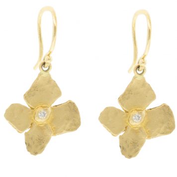 Victoria Cunningham Trunk Show: Earrings, 14k Yellow Gold,Large Hydrangea