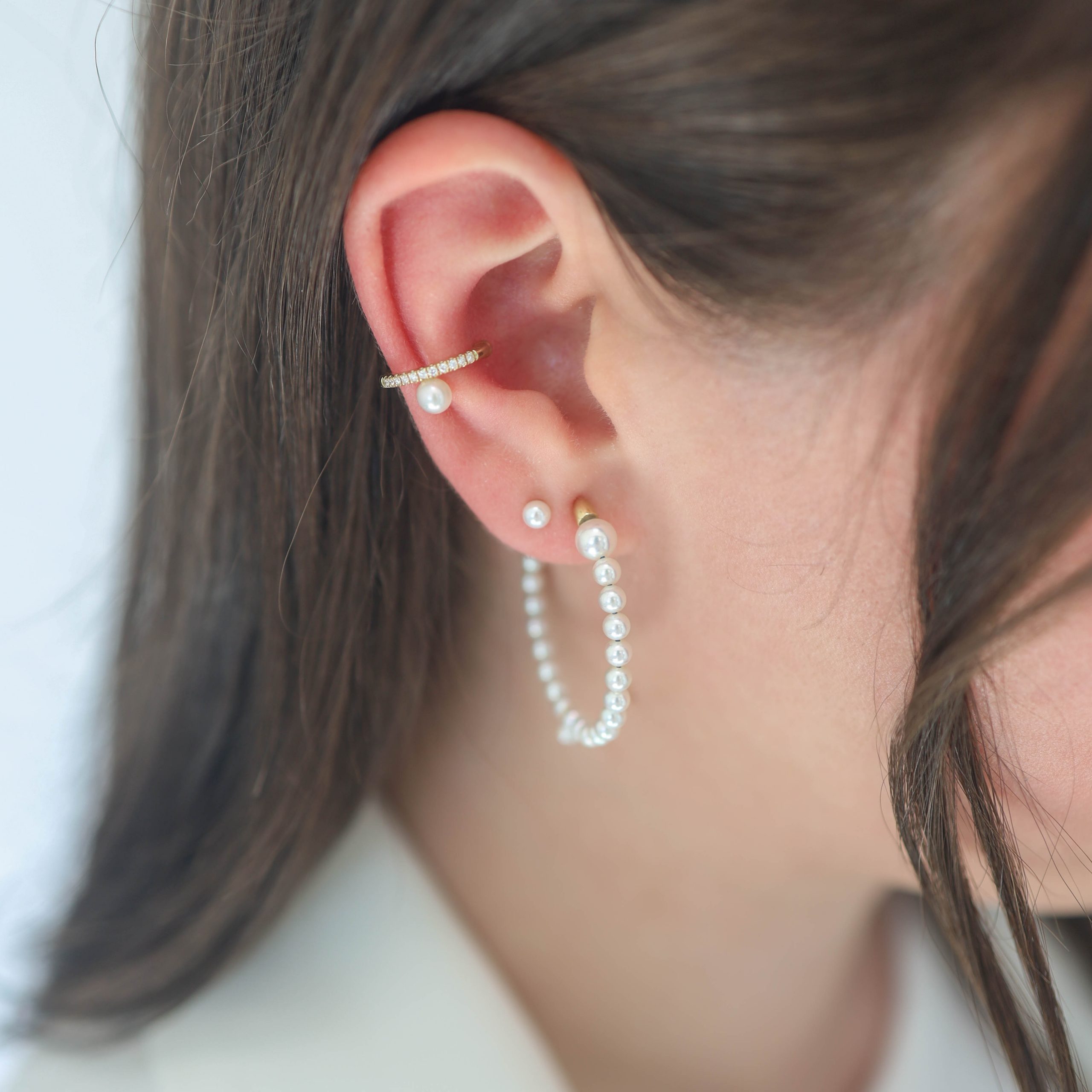 Mizuki: 14K, single earcuff, one row diamond and freshwater pearl, .06ct