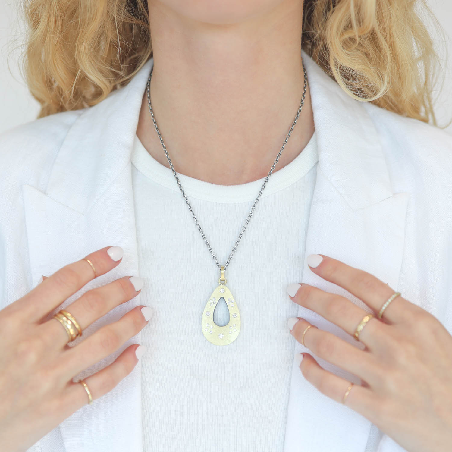 Rene Escobar Trunk Show: PENDANT IN YELLOW GOLD DIAMOND AND SILVER 0.80CT 19.5 GR TOTAL - 13.5 GR SS- 6 GR 18K
