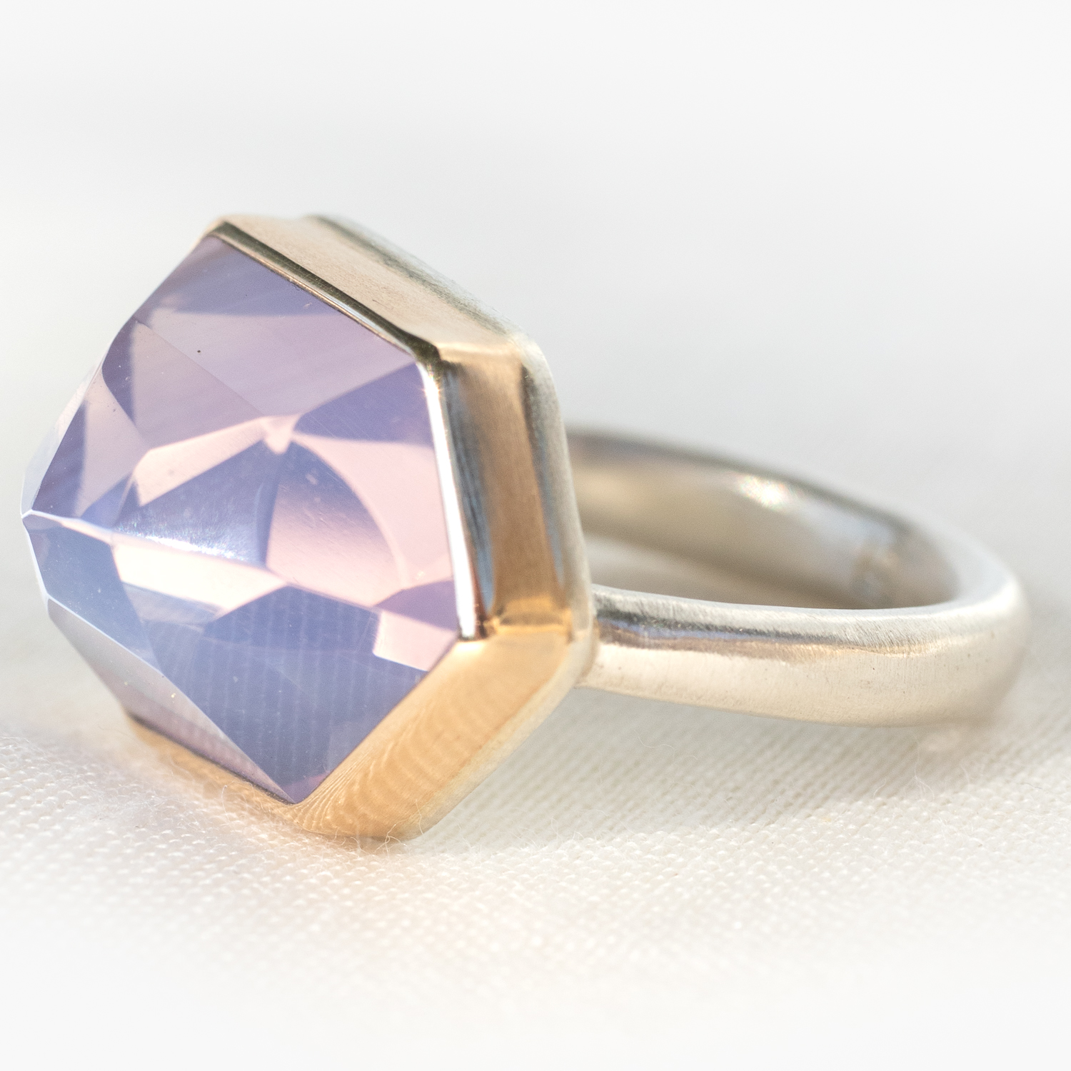 Jamie Joseph: Sterling & 14K Gold Ring w/ Small Asymmetrical Inverted LAVENDER AMETHYST on Egyptian Band, Size 7