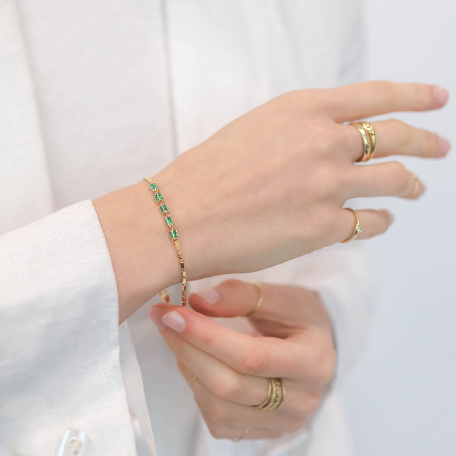 Suzanne Kalan: 18K YG Golden Small Block Bracelet, .92ct emerald baguette, 20 total stones, 6.5/7"