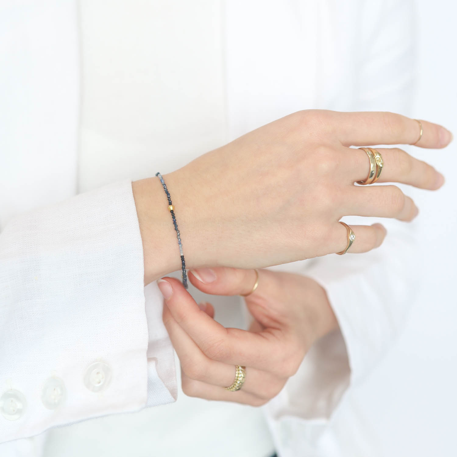 Margaret Solow: Bracelet,18k bead,Blue ombre sapphires