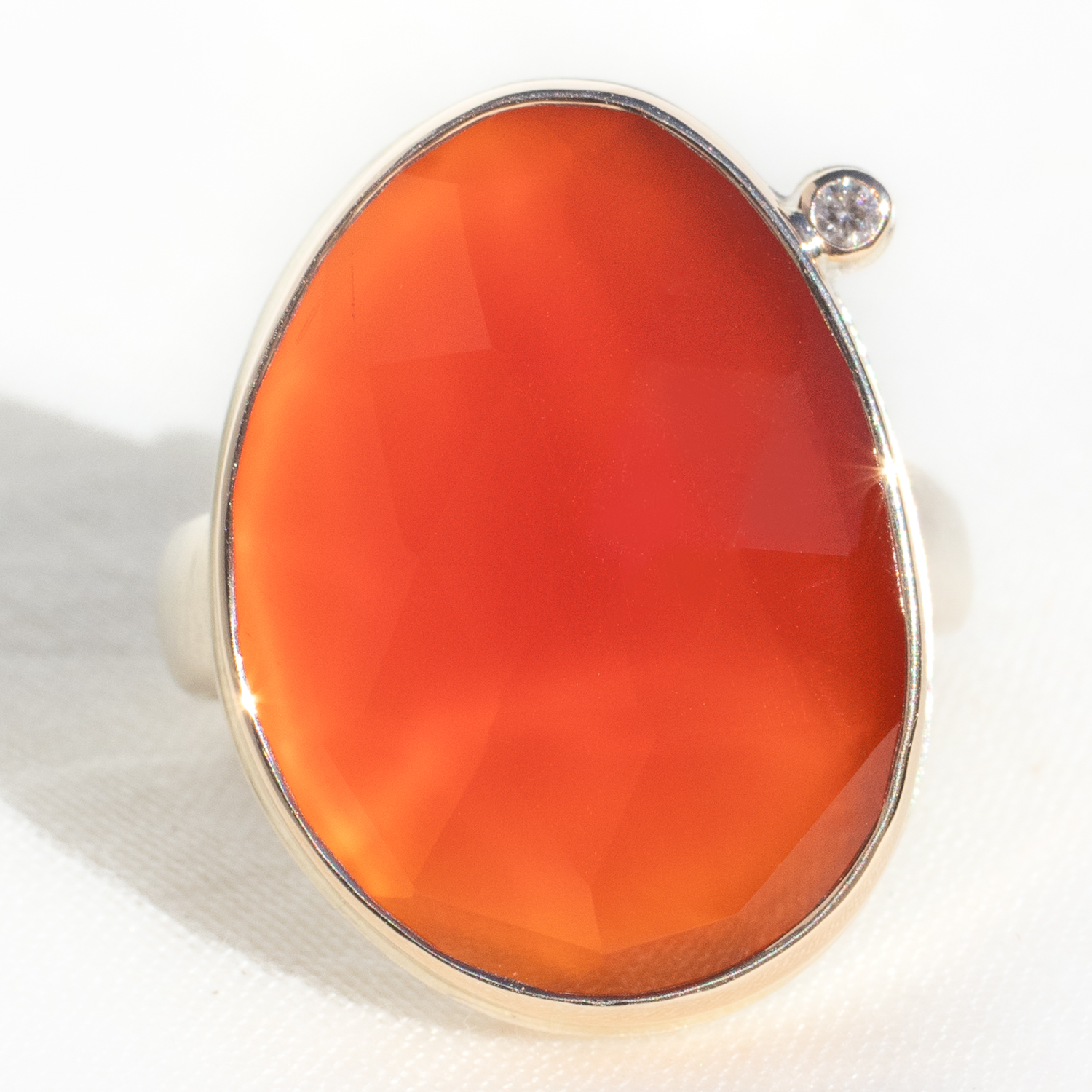 Jamie Joseph:Sterling & 14K Gold Ring w/ Vertical Asymmetrical Rose Cut CARNELIAN & .03 ct Satellite Diamond on Groovy Band,Size 8.25