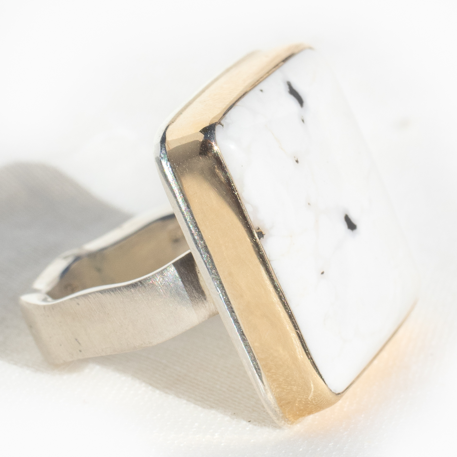 Jamie Joseph: Sterling & 14K Gold Ring w/ Square WHITE BUFFALO TURQUOISE on Live Edge Band, Size 7 1/4, 3/4" x 3/4"