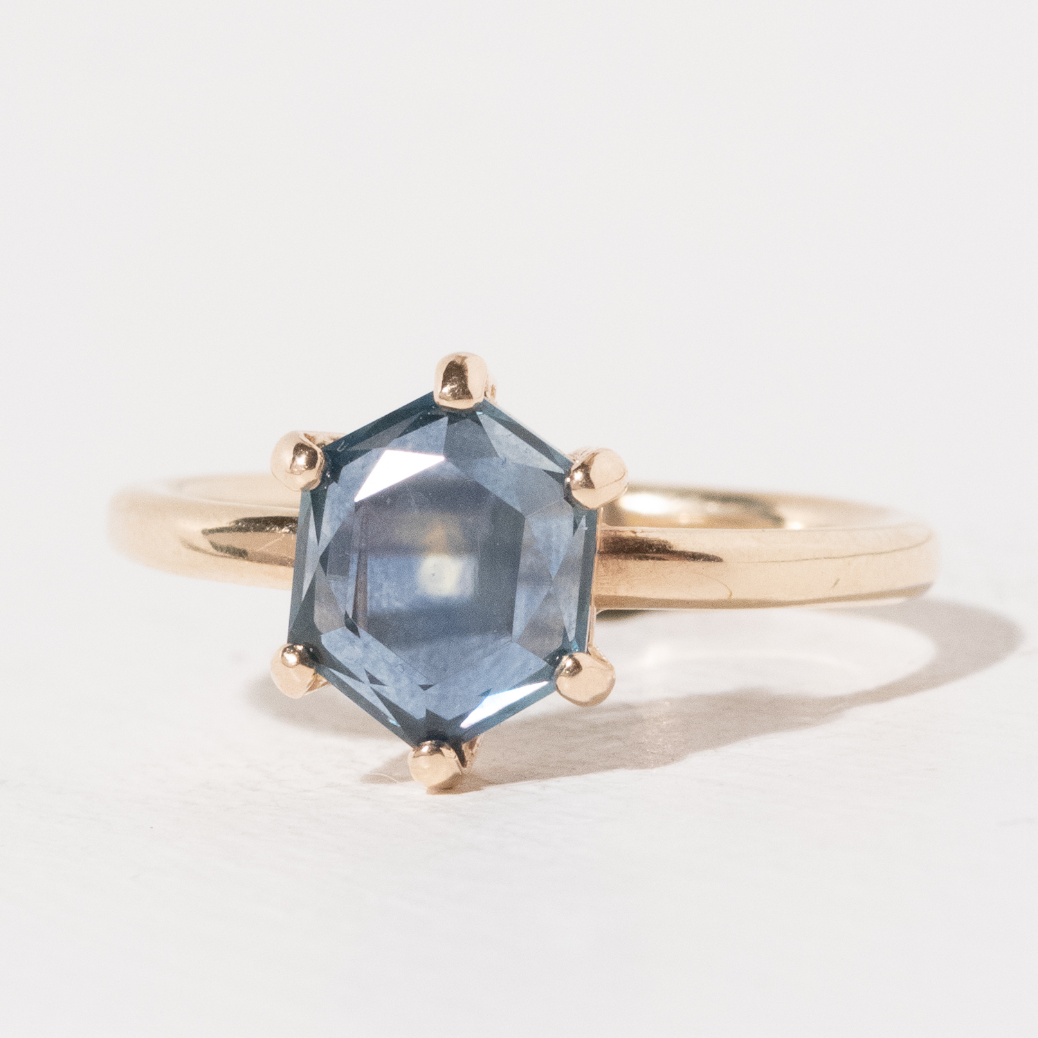 Jamie Joseph Trunk Show: Ring 286, MONTANA SAPPHIRE SIZE 6.75