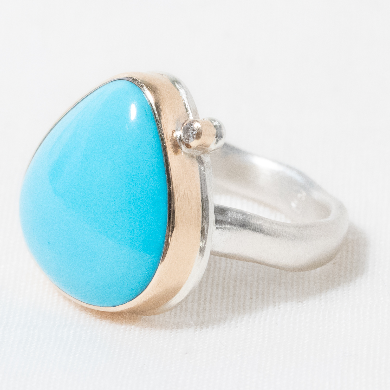 Jamie Joseph: Sterling & 14K Gold Ring w/ Lotus Smooth SLEEPING BEAUTY TURQUOISE & .03 ct Satellite Diamond on Middle Groovy Band