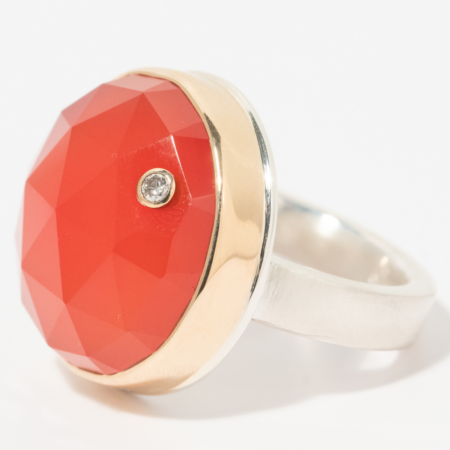Jamie Joseph: Sterling & 14K Gold Ring w/ Round Rose Cut ORANGE CHALCEDONY & .03 Ct Diamond on Y Band, Size 7 1/4, 3/4" in Diameter