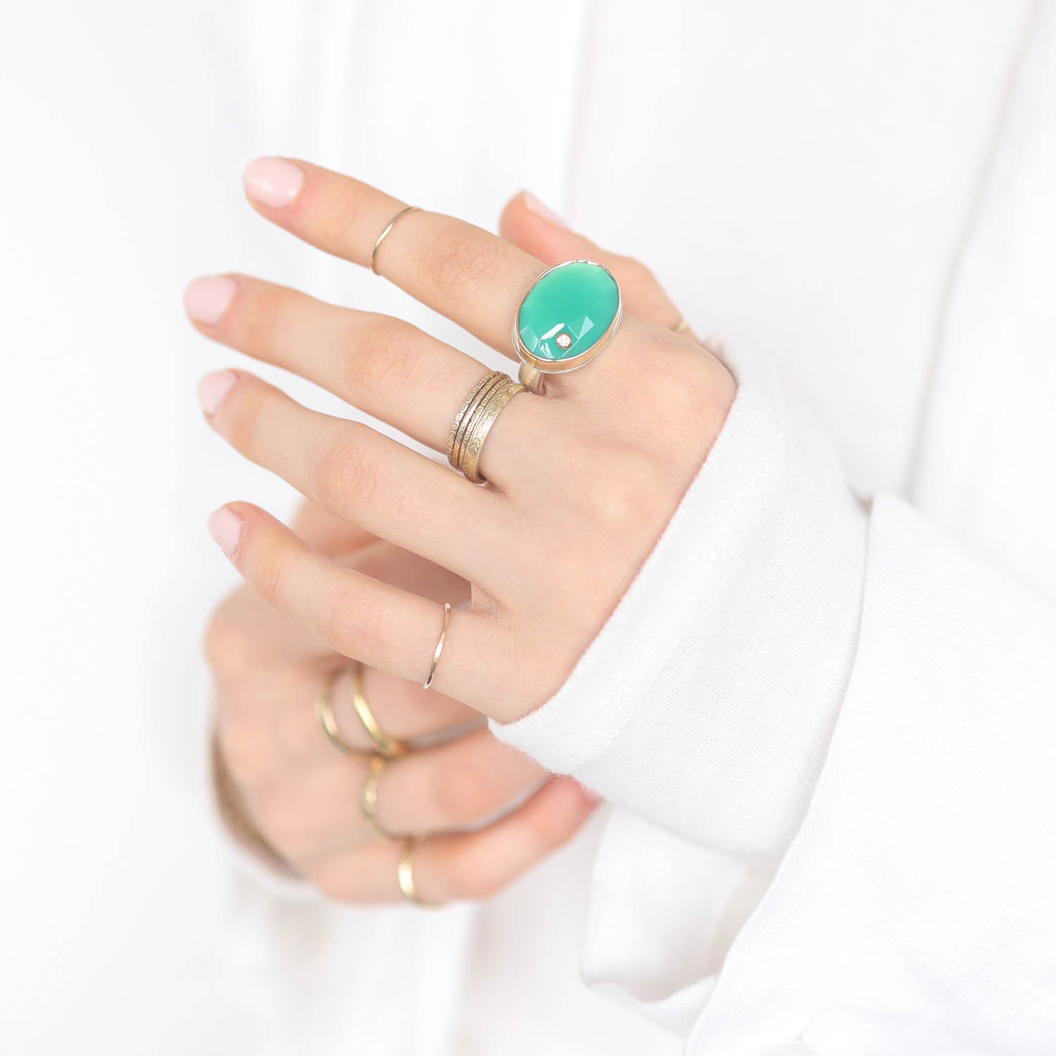 Jamie Joseph: Sterling & 14K Gold Ring w/ Oval Rose Cut GREEN ONYX & .03 ct Diamond on Y Band, Size 8, 9/16" x 3/4"