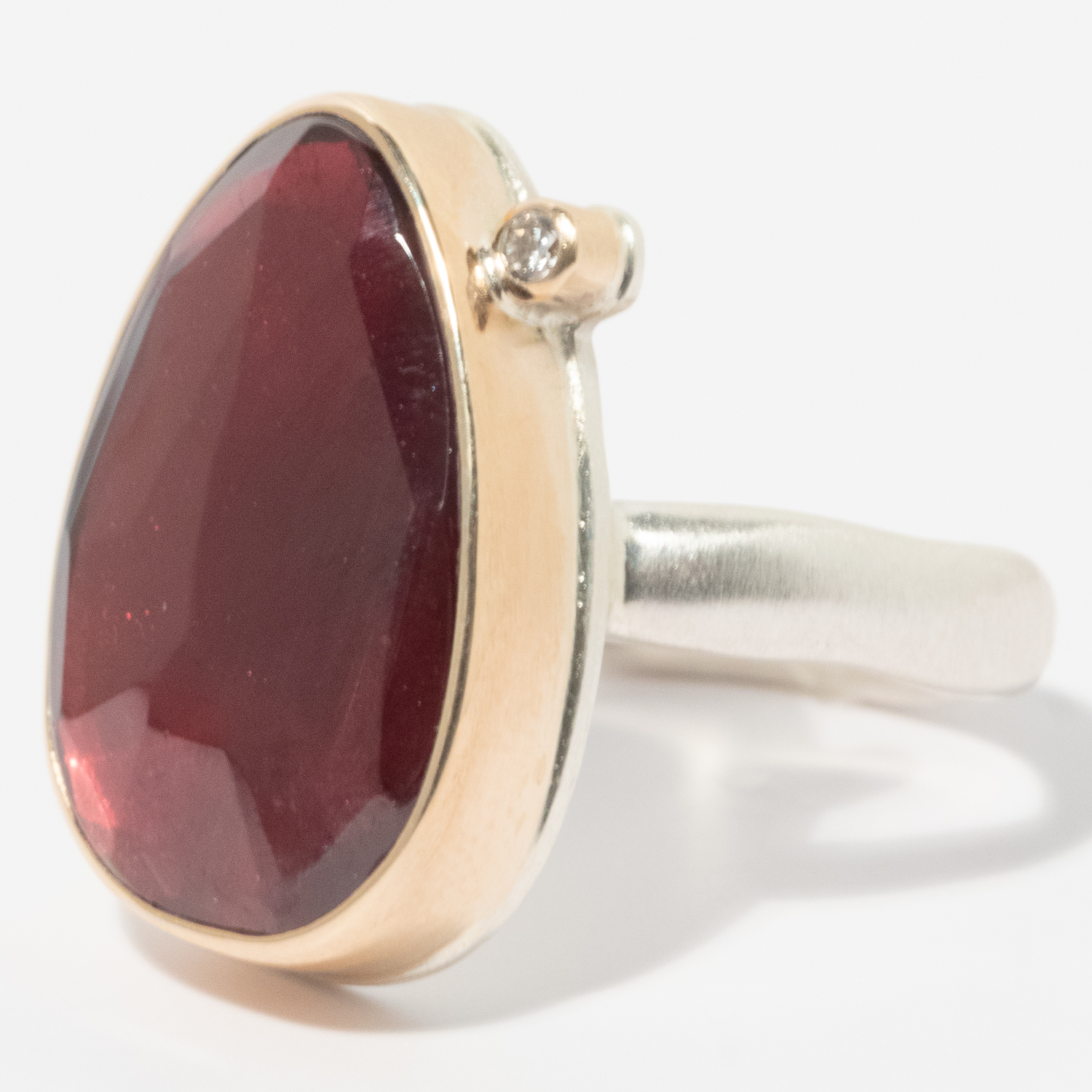Jamie Joseph: Sterling & 14K Gold Ring w/ Vertical Asymmetrical Faceted RHODOLITE GARNET on Middle Groovy Band w/ 0.25 ct Satellite Diamond, Size 7 1/4, 3/4" x 1/2"