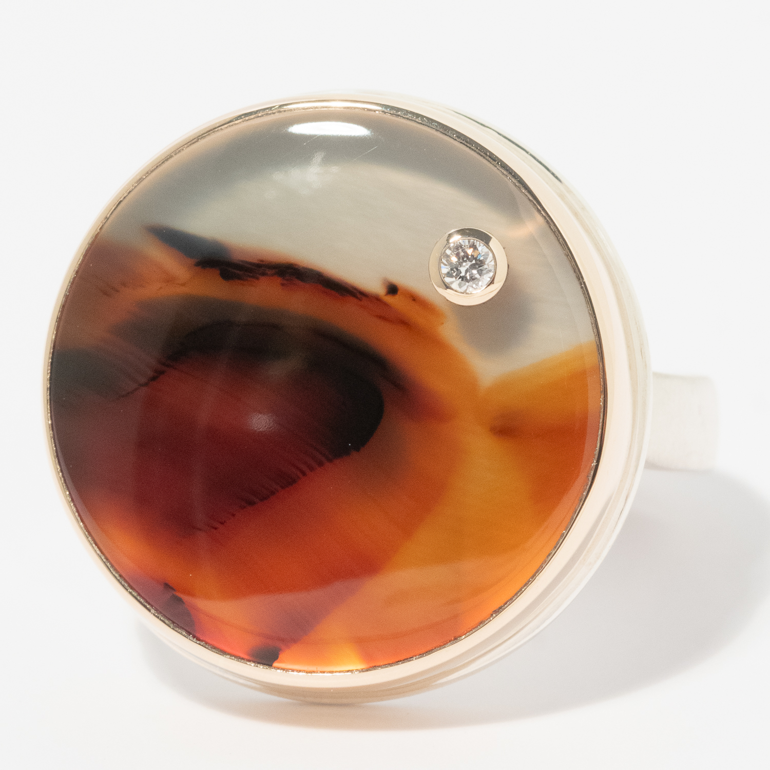 Jamie Joseph: Sterling & 14K Gold Ring w/ Round MONTANA AGATE & .03 ct Diamond on Soft Live Edge Band, Size 7 3/4, 3/4" Diameter