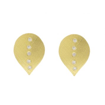 Rene Escobar:Cleo,YG LEAF SHAPE STUDS EARRINGS SET WITH 0.10CT IN DIAMONDS