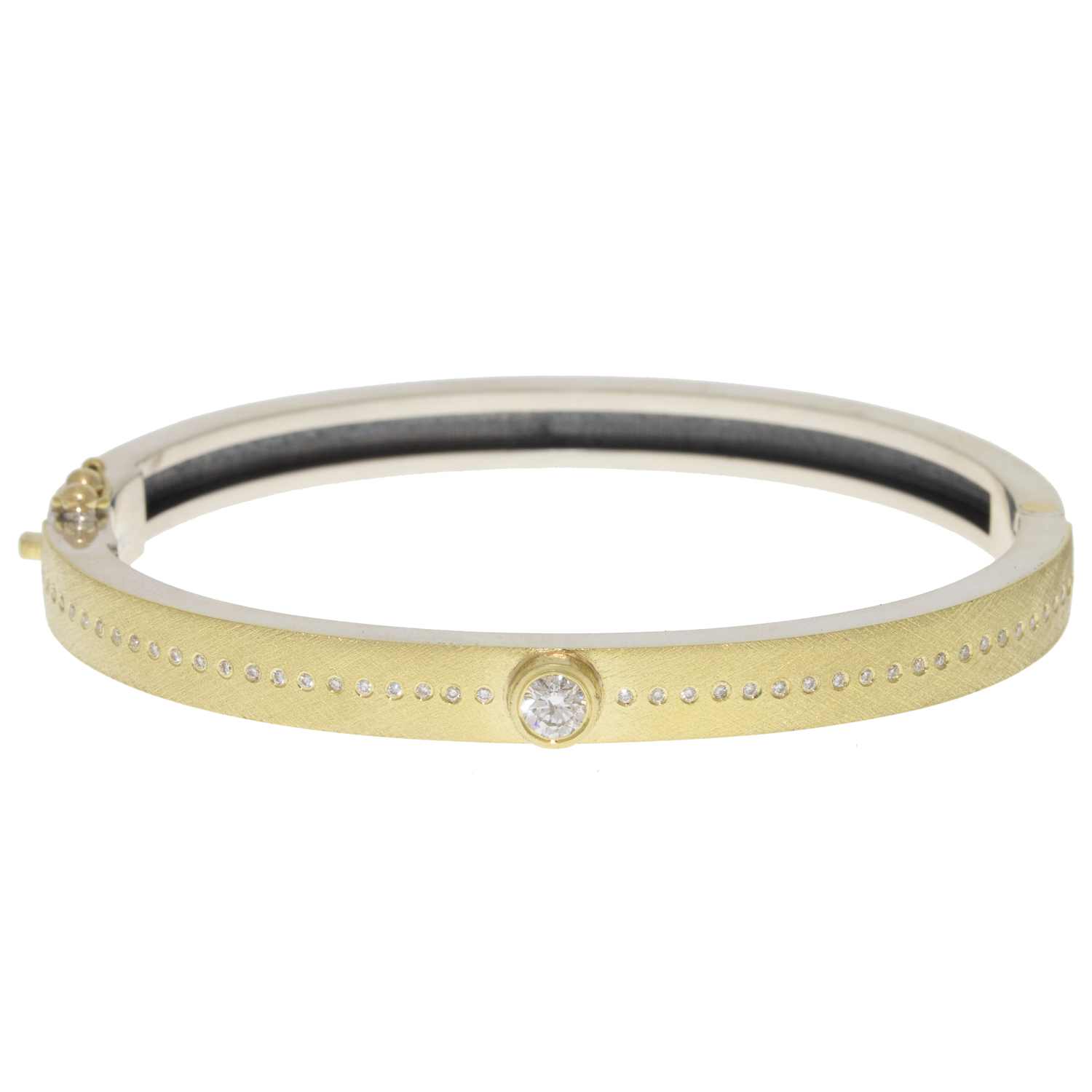 Rene Escobar:Junia,6MM YG FRONT, YG ROUND BEZEL & SILVER BACK BANGLE SET WITH 0.45CT IN DIAMONDS/ SIZE MED