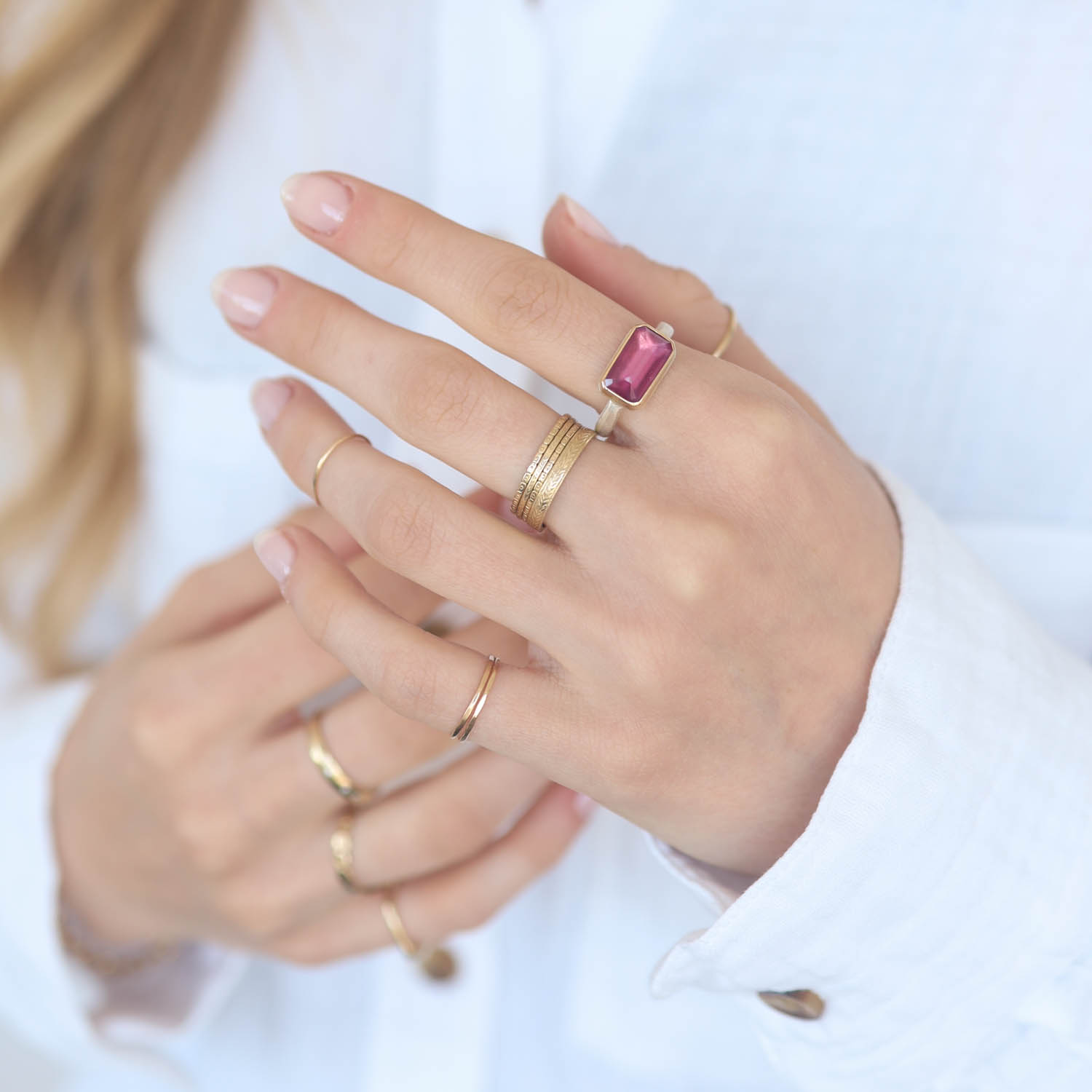 Jamie Joseph: Sterling & 14K Gold Ring w/ Small Rectangular Inverted AFRICAN RUBY on Middle Organic Band, Size 6 3/4, 1/4" x 7/16"