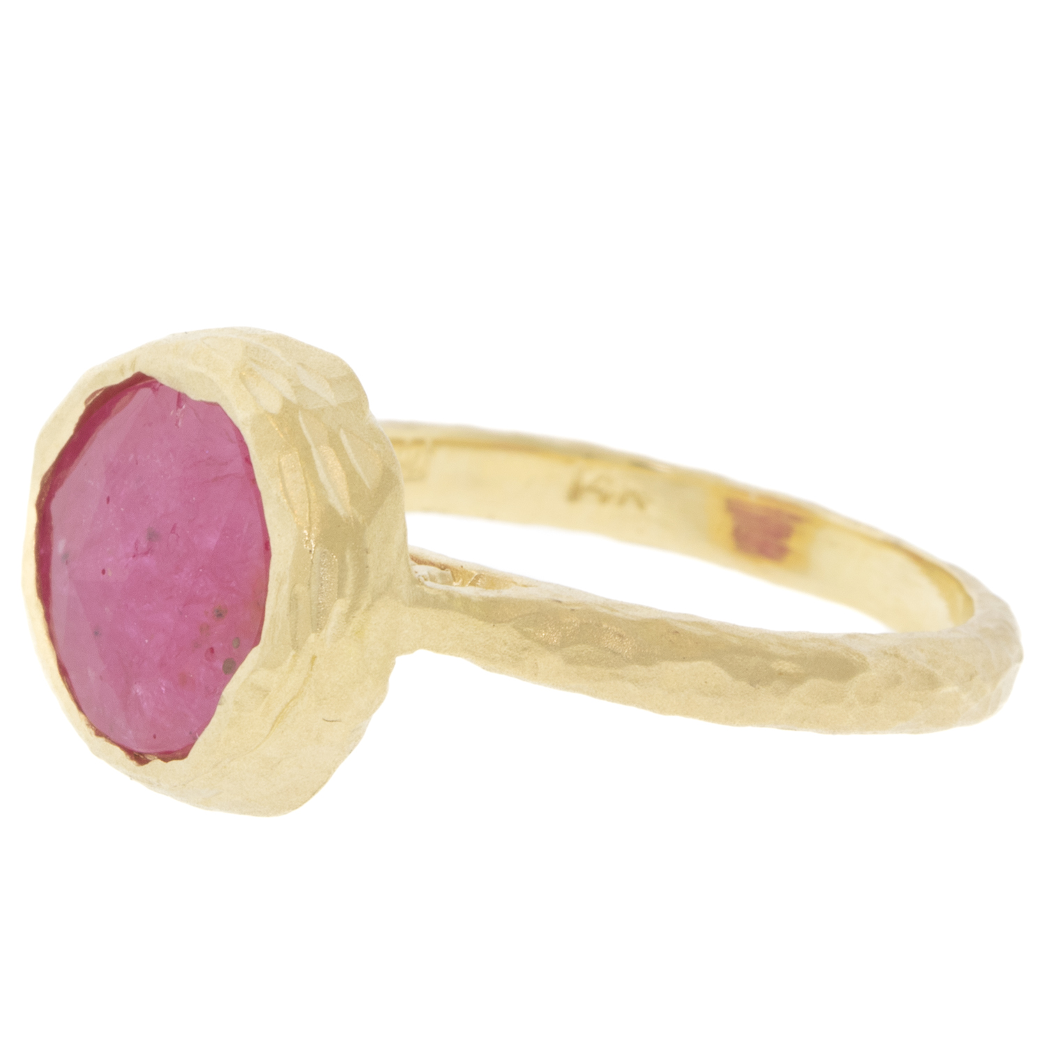 Victoria Cunningham Trunk Show: 4.80 ct Mozambique ruby ring