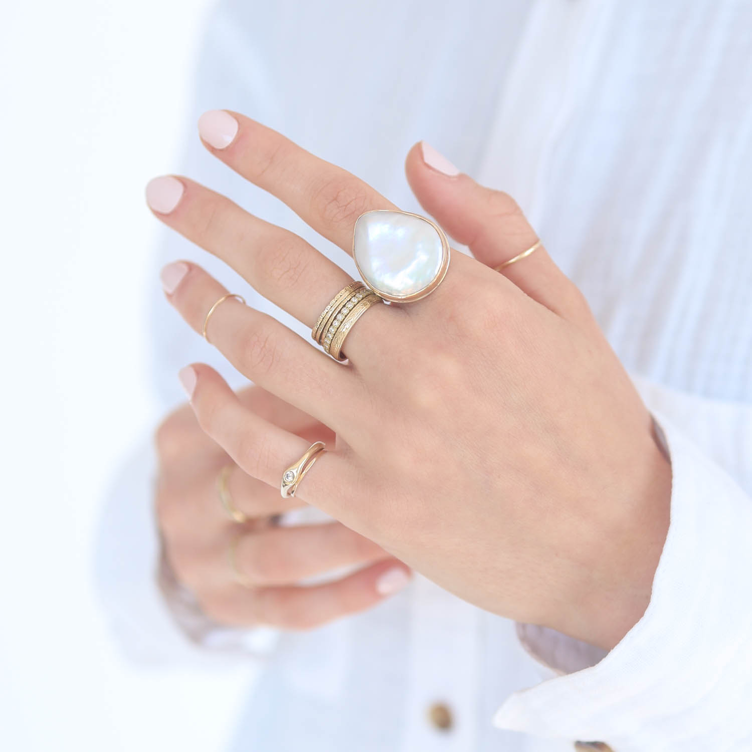 Jamie Joseph: Sterling & 14K Gold Ring w/ Vertical Asymmetrical CULTURED WHITE PEARL on Live Edge Band, Size 7 3/4, Measures 15/16 x 3/4