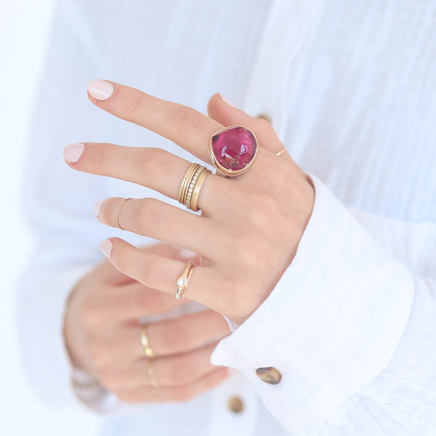 Jamie Joseph: Sterling & 14K Gold Ring w/ Lotus Faceted RUBELLITE on Live Edge Band, Size 8, Measures 3/4" x 3/4"