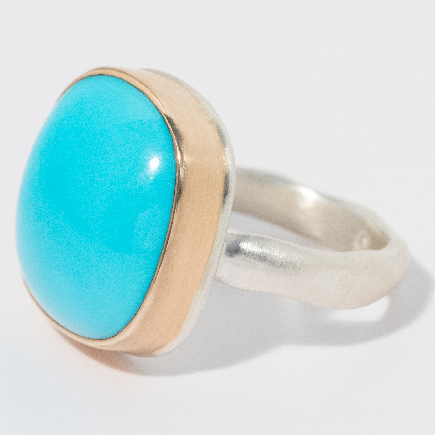Jamie Joseph: Sterling & 14K Gold Ring w/ Square Smooth SLEEPING BEAUTY TURQUOISE on Middle Groovy Band, sz 7 1/2, 5/8" x 5/8"