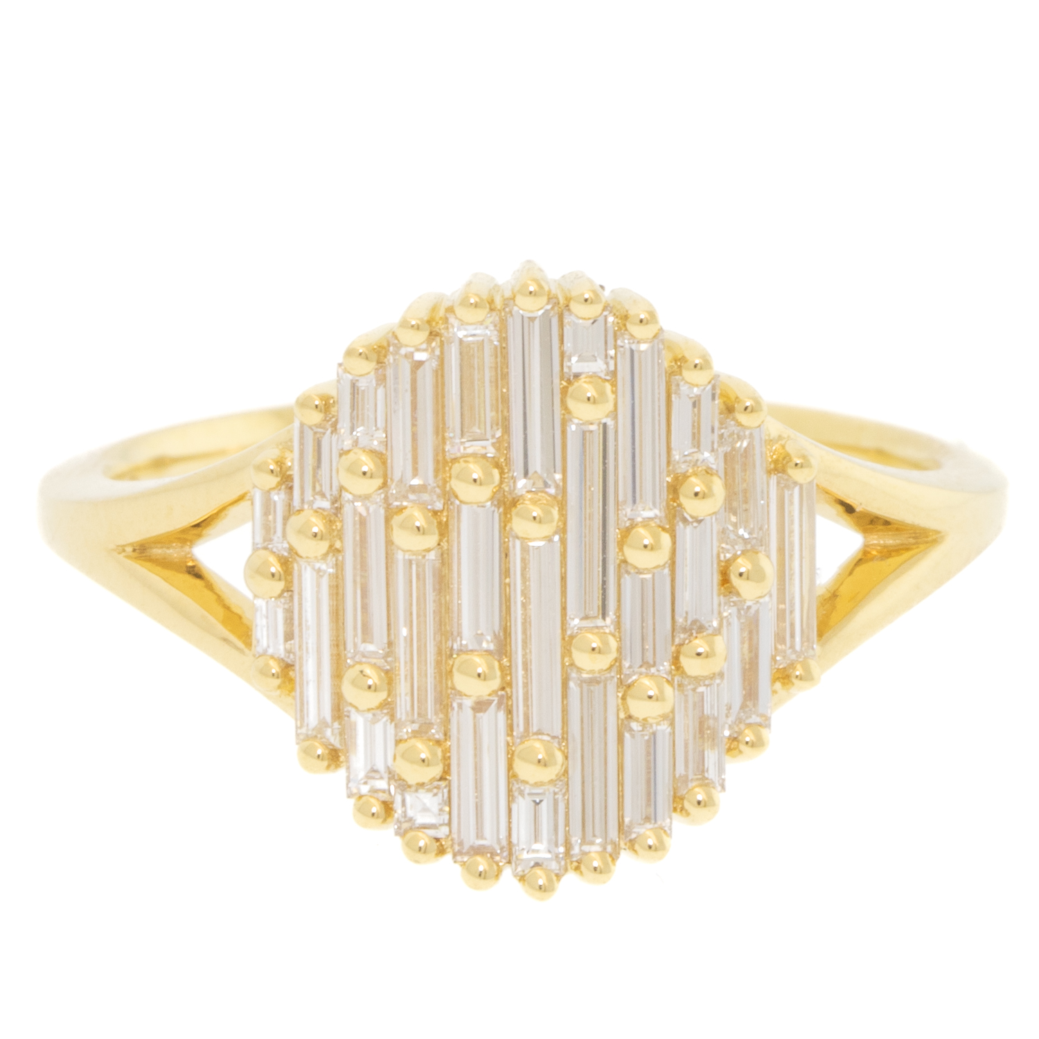 gold ring with diamonds by jewelry designer Artemer