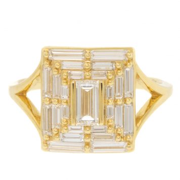gold ring with diamonds by jewelry designer Artemer