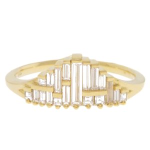 gold ring with diamonds by jewelry designer Artemer