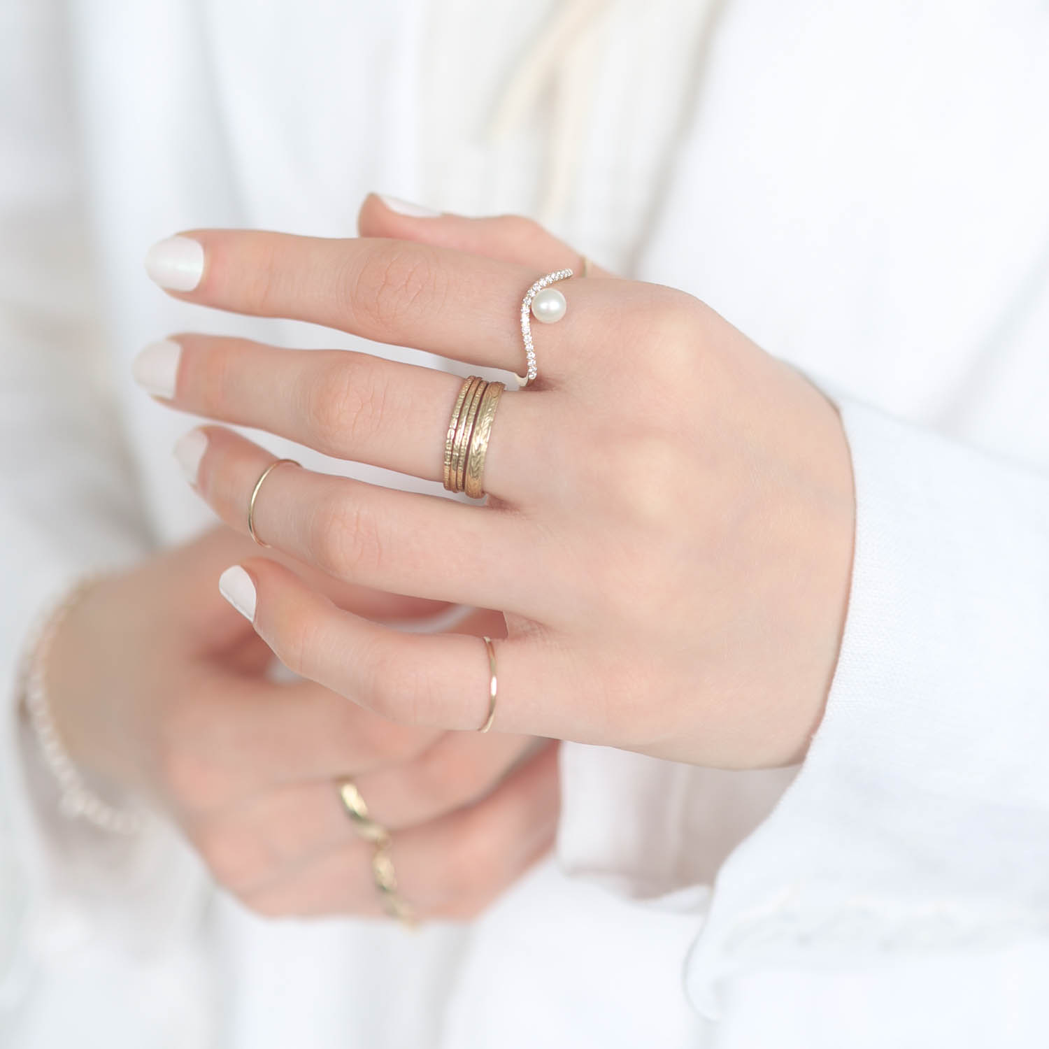 Mizuki: 14kt Ring Curved Diamond & Pearl 0.15ct Size 6.5