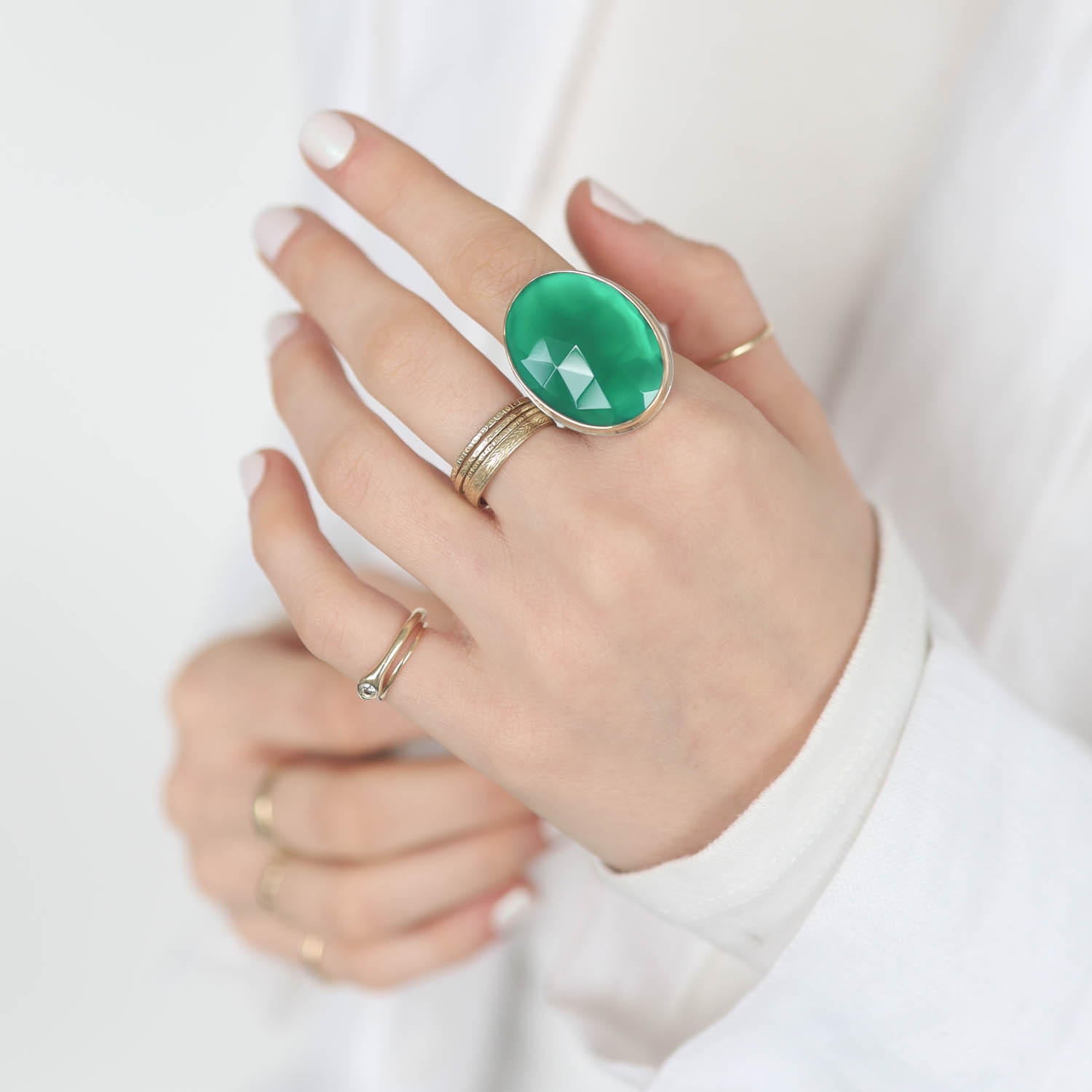 Jamie Joseph: Sterling & 14K Gold Ring w/ Large Vertical Oval Rose Cut GREEN ONYX on Live Edge Band, 1 1/16 x 13/16, 7 3/4