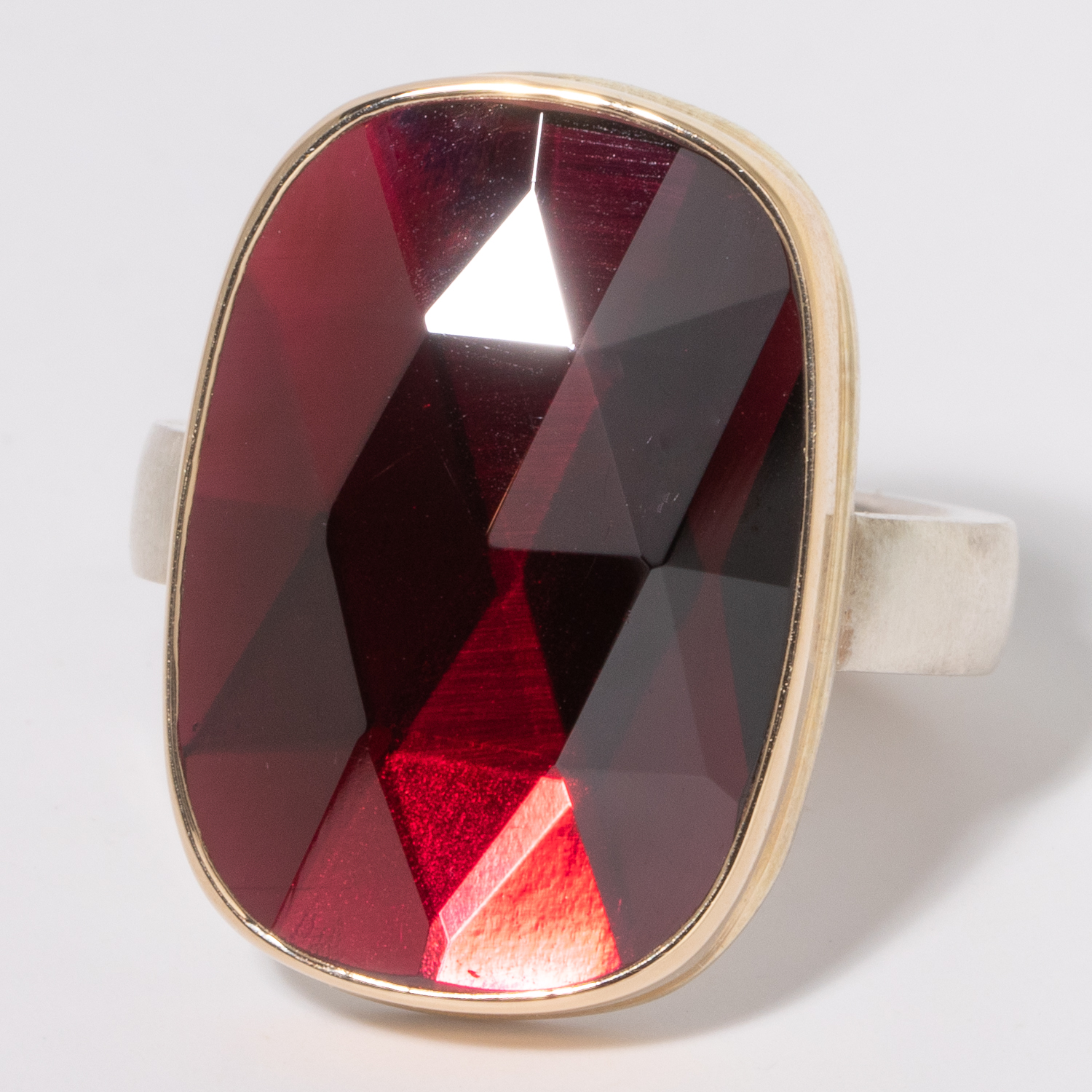 Jamie Joseph: Sterling & 14K gold Ring w/Vertical Rose Cut Rhodolite Garnet Rectangle on Y Band, size 8, measures 7/8" x 5/8"