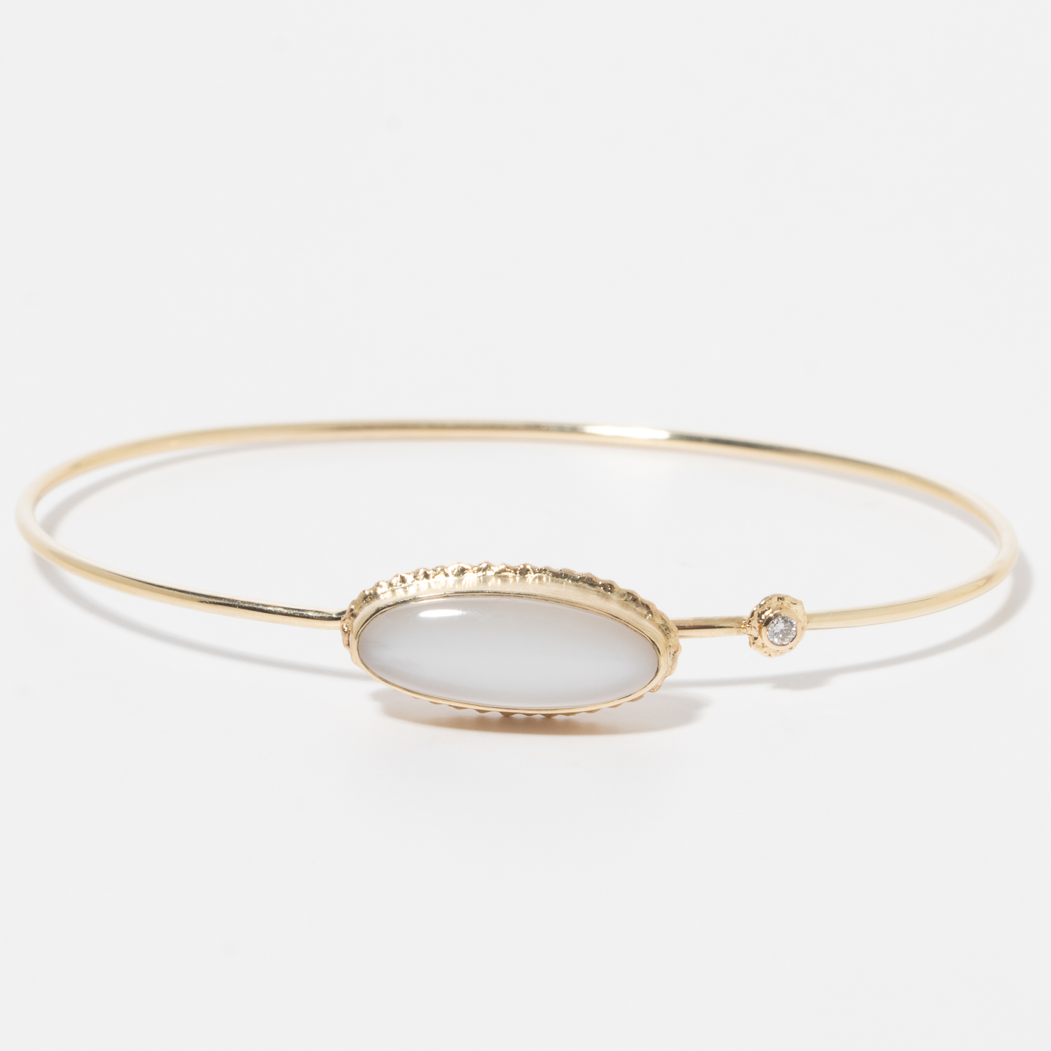 Jamie Joseph:14K Gold Bracelet w/ Oval Smooth WHITE MOONSTONE on Ruffled Platform w/ .03 ct Diamond Accent