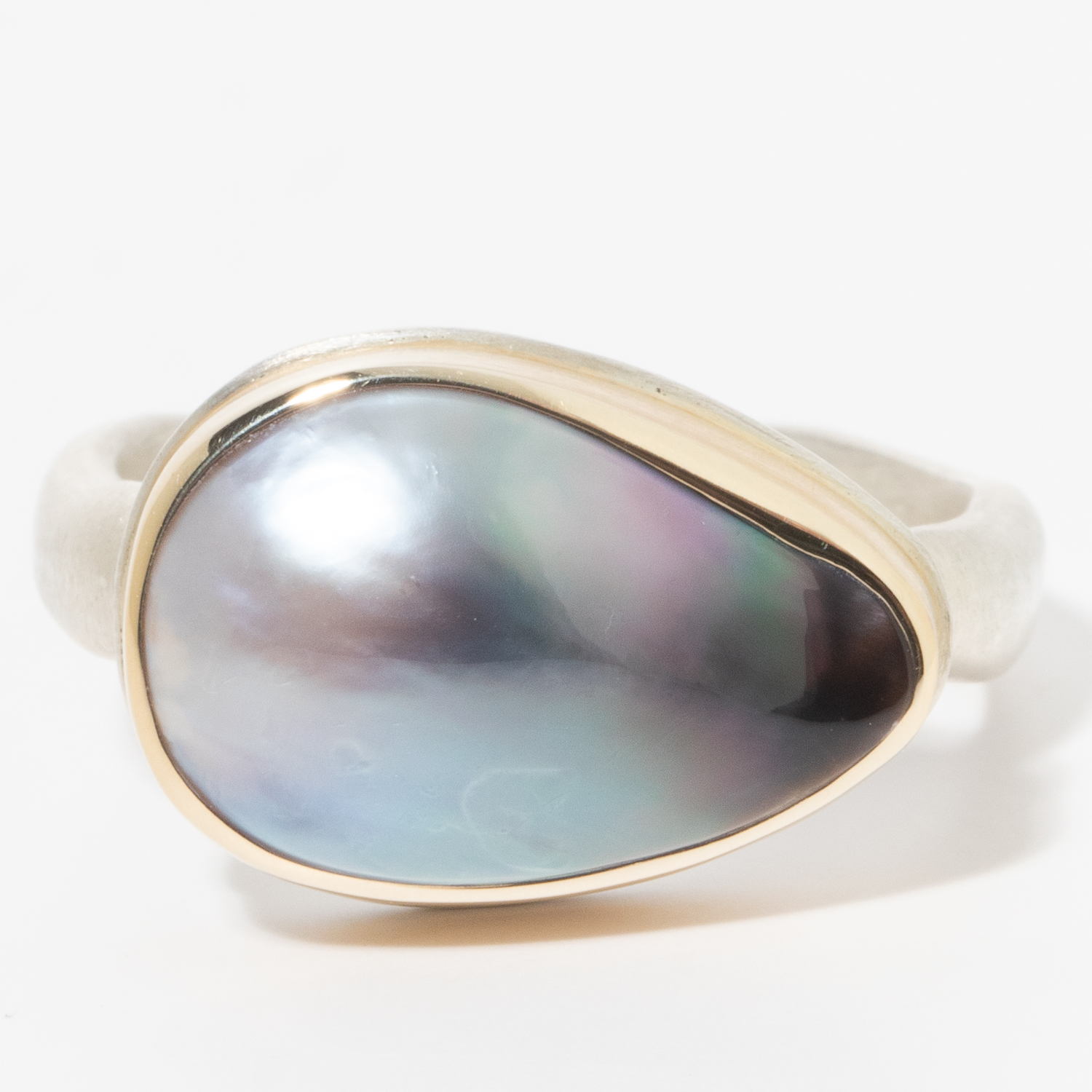 Jamie Joseph:Sterling & 14K Gold Ring w/ Teardrop TAHITIAN MABE PEARL on Middle Groovy Band