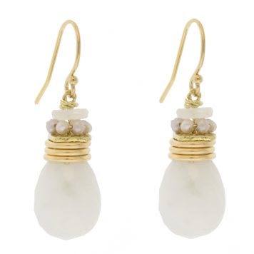 Lulu Designs: Royal Earrings, Moonstone w/ Pearl