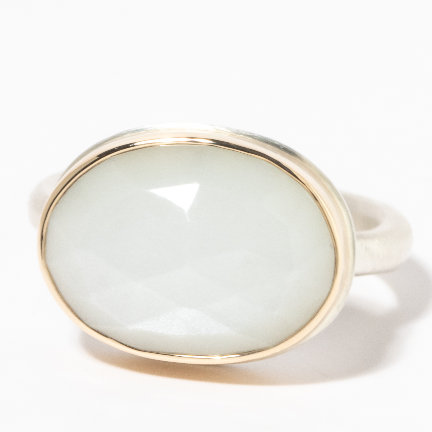 Jamie Joseph:Sterling & 14K Gold Ring w/ Oval Rose Cut WHITE MOONSTONE on Egyptian Band,sz 7.25,7/16 x 5/8