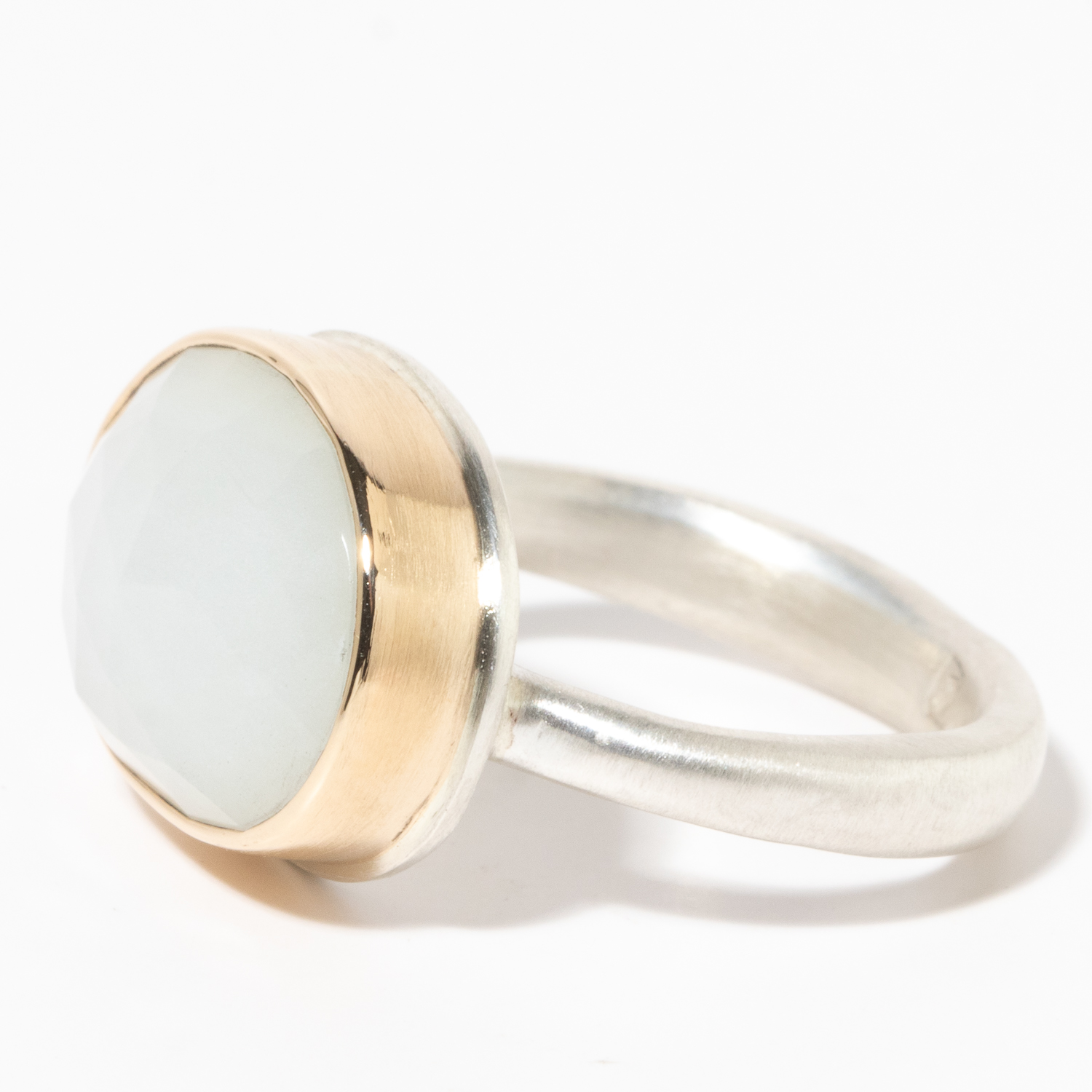 Jamie Joseph:Sterling & 14K Gold Ring w/ Oval Rose Cut WHITE MOONSTONE on Egyptian Band,sz 7.25,7/16 x 5/8