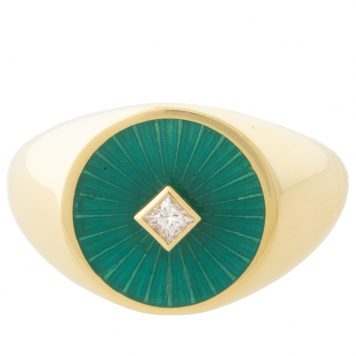 L'atelier Nawbar:Warrior Venus ring 18k yg,hand painted Green enamel,0.03ct round white diamonds,5.32gms,SZ 4.25
