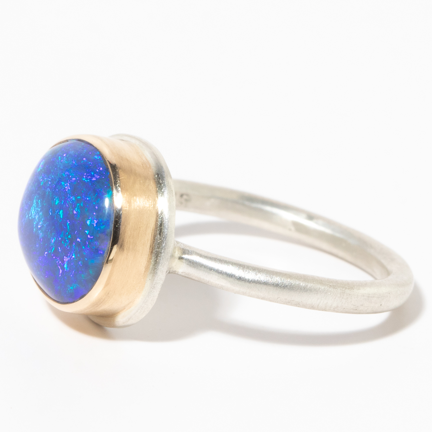 Jamie Joseph: Sterling & 14K Gold Ring w/ Small Asymmetrical AUSTRALIAN BLACK OPAL on J Band, size 6.75, 3/8 x 7/16