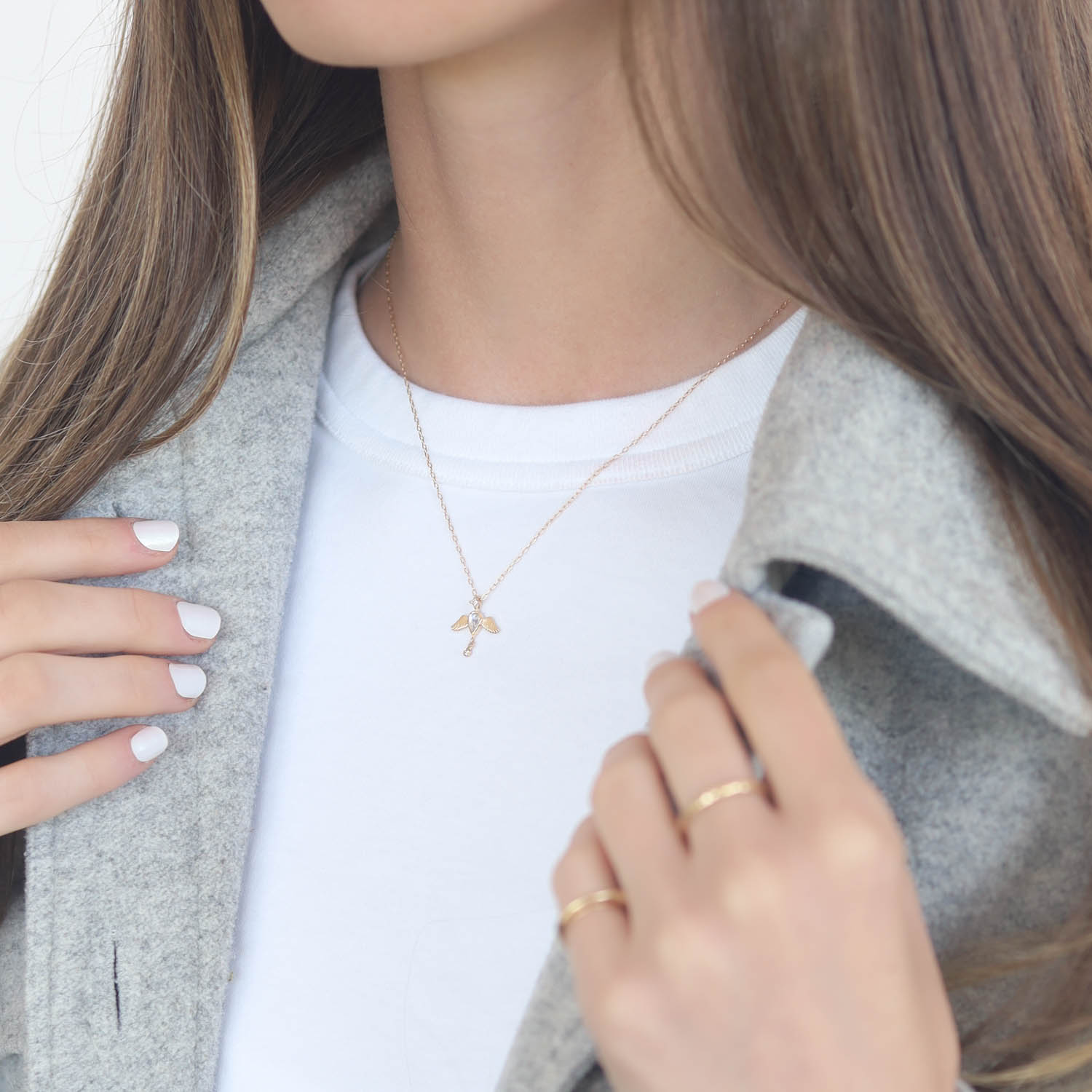 Celine Daoust: Necklace,14k gold,Bird Moonstone & diamonds