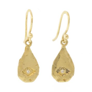 Victoria Cunningham Trunk Show: 14k vision earrings13/16 x 1/4