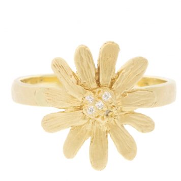 Victoria Cunningham Trunk Show: 14K medium daisy cigar, Size 7, Daisy measures 9/16" x 9/16"