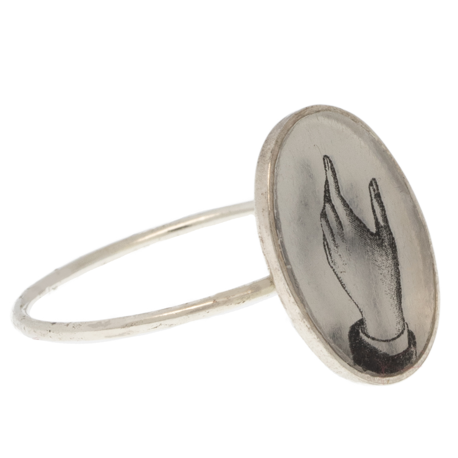 Anzu: Basic Ring- Sterling Silver, Oval Setting: Hand Motif