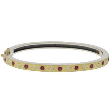 Rene Escobar:DAPHNE BANGLE 4MM SILVER BANGLE WITH YG TOP SHEET SET WITH RUBIES AND WH DIAMONDS.