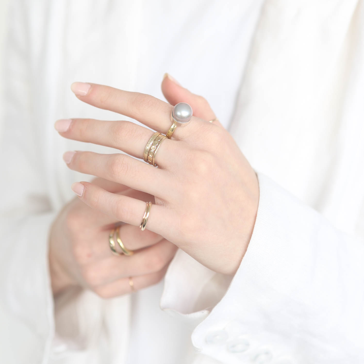 LuLu: Cleo Ring, Grey Pearl, Size 7
