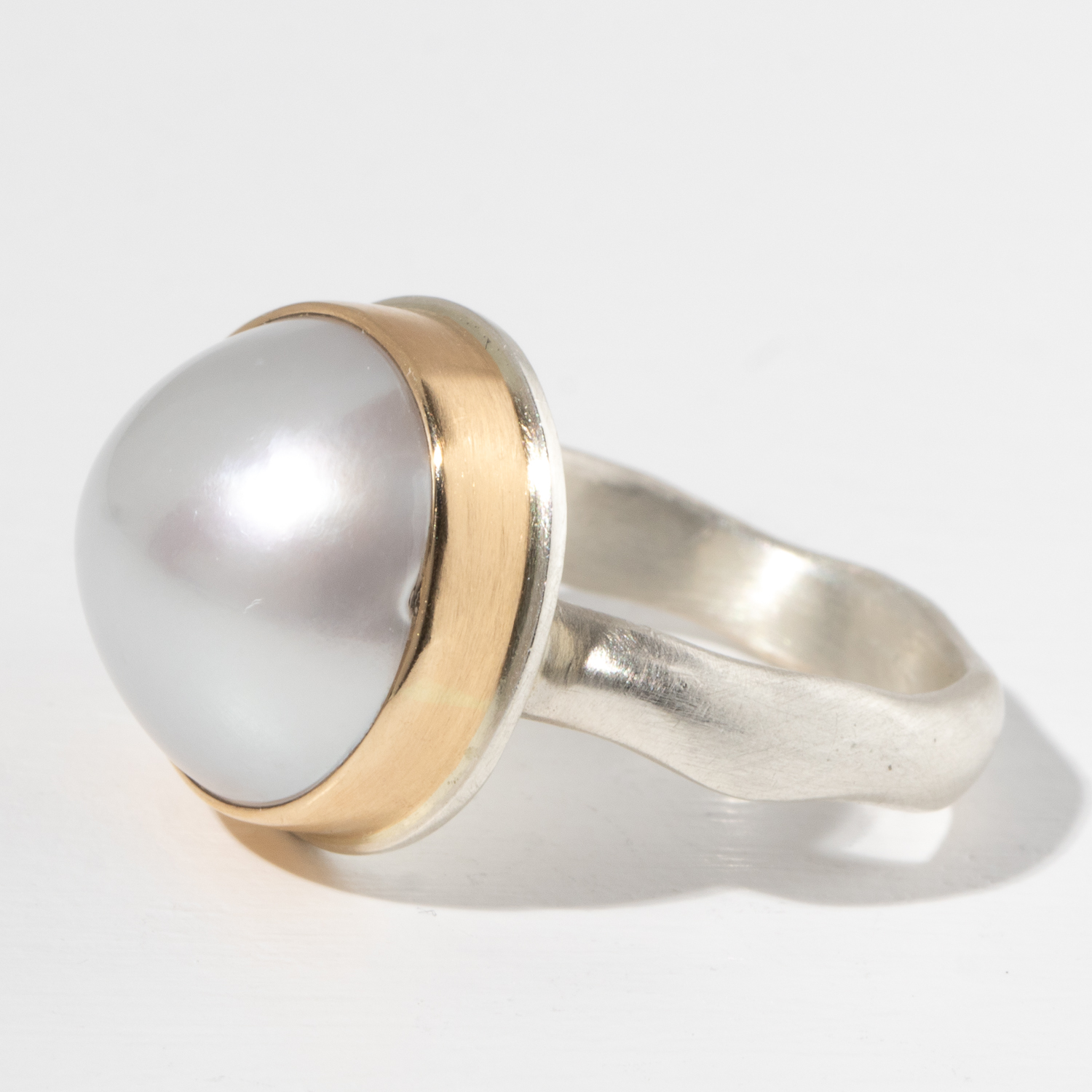 Jamie Joseph: Sterling & 14K Gold Band w/ WHITE SOUTH SEA PEARL on Middle Groovy Band, size 7.5, 9/16" x 9/16"
