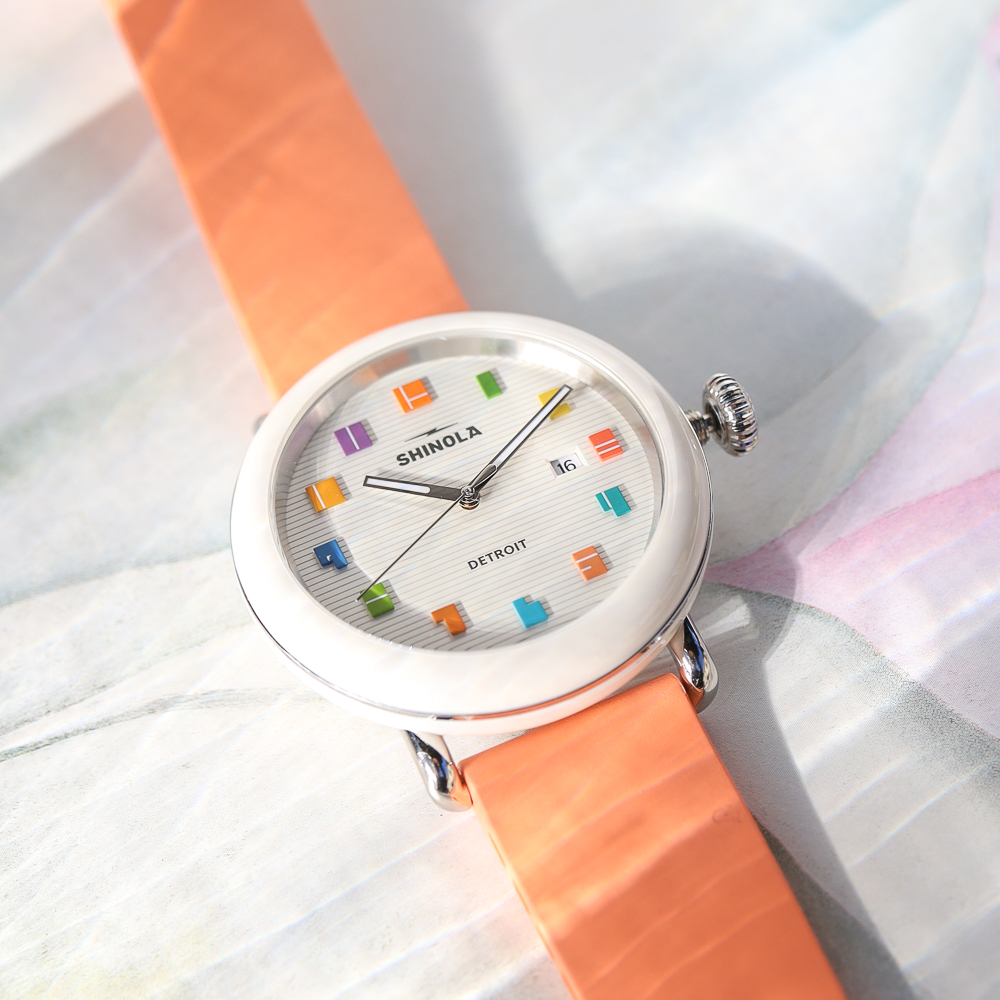 Shinola: Watch, Runwell Detrola 3HD, 41mm, Peach Rubber Strap