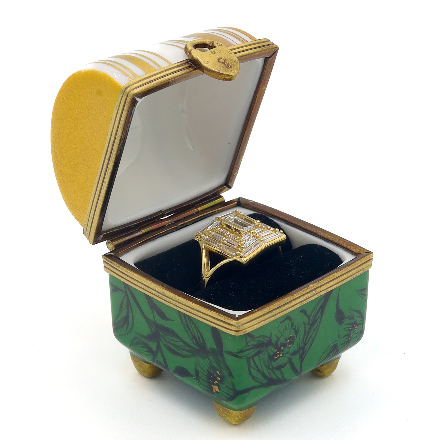 Yuko Kikuchi: Hand-Painted Porcelain Ring Box Peony x Green Gold Stripe