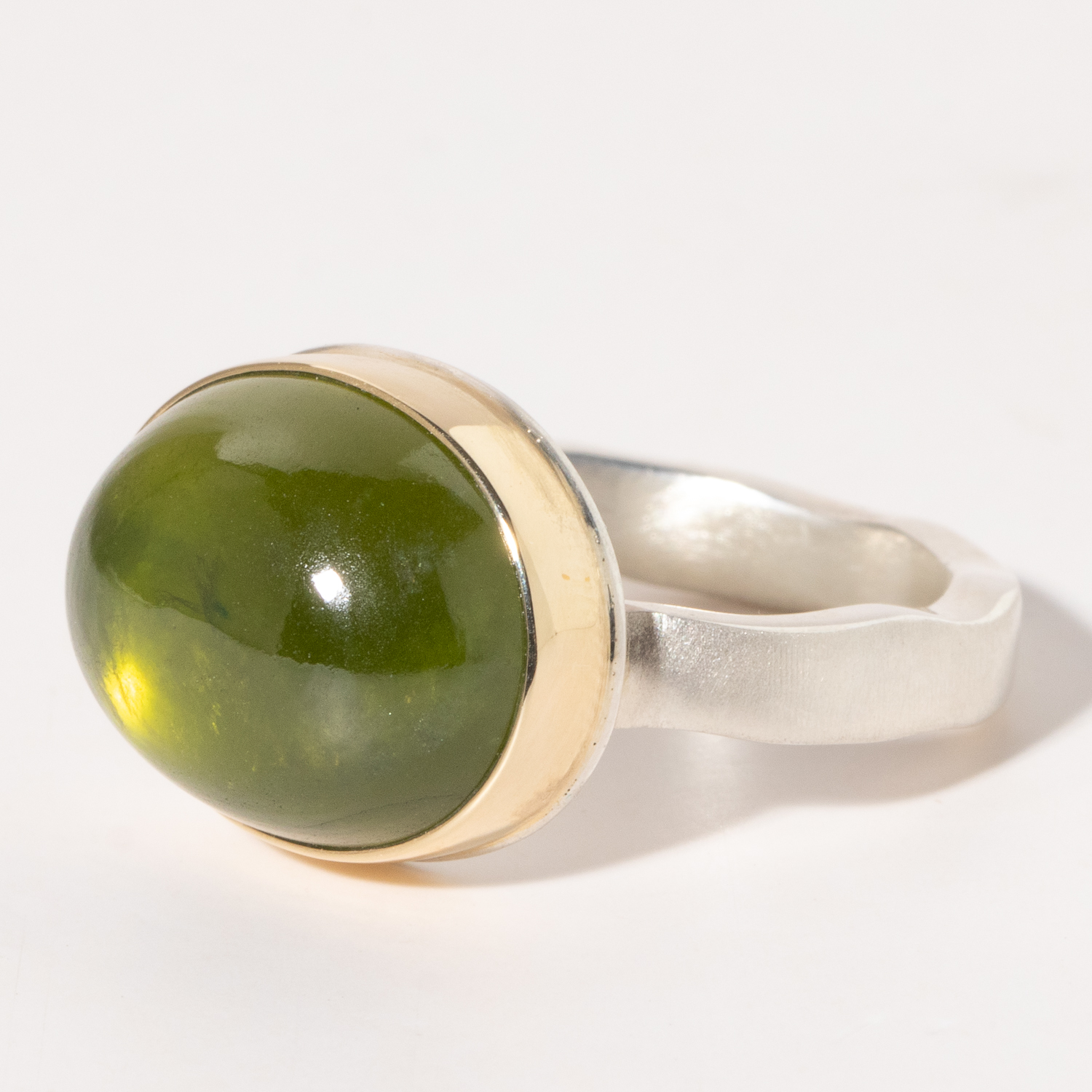 Jamie Joseph:Sterling & 14K Gold Ring w/ Smooth Oval VESSONITE on Soft Live Edge Band Sz. 8