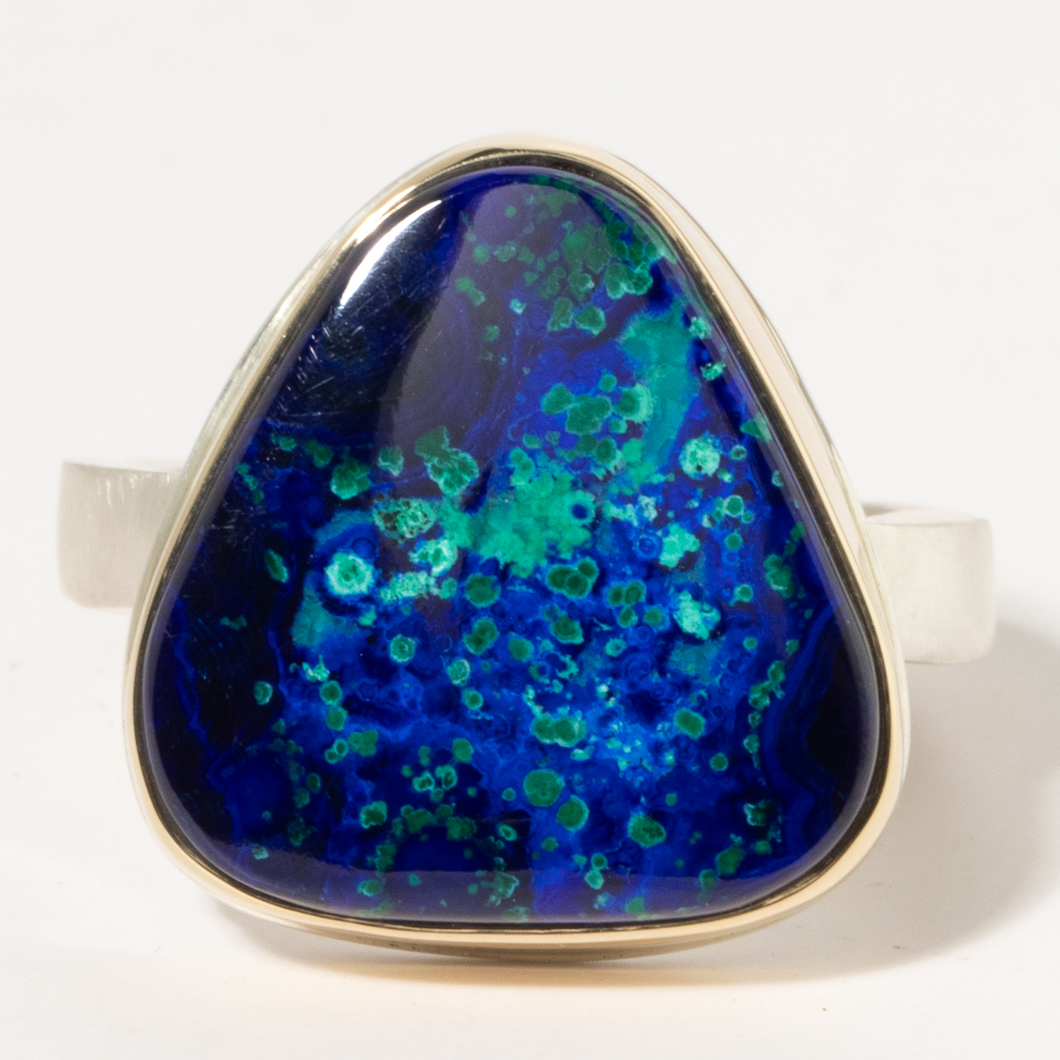 Jamie Joseph:Sterling & 14K Gold Ring w/Asymmetrical Vertical AZURITE, MALACHITE, & CHRYSOCOLLAon Soft Live Edge Band