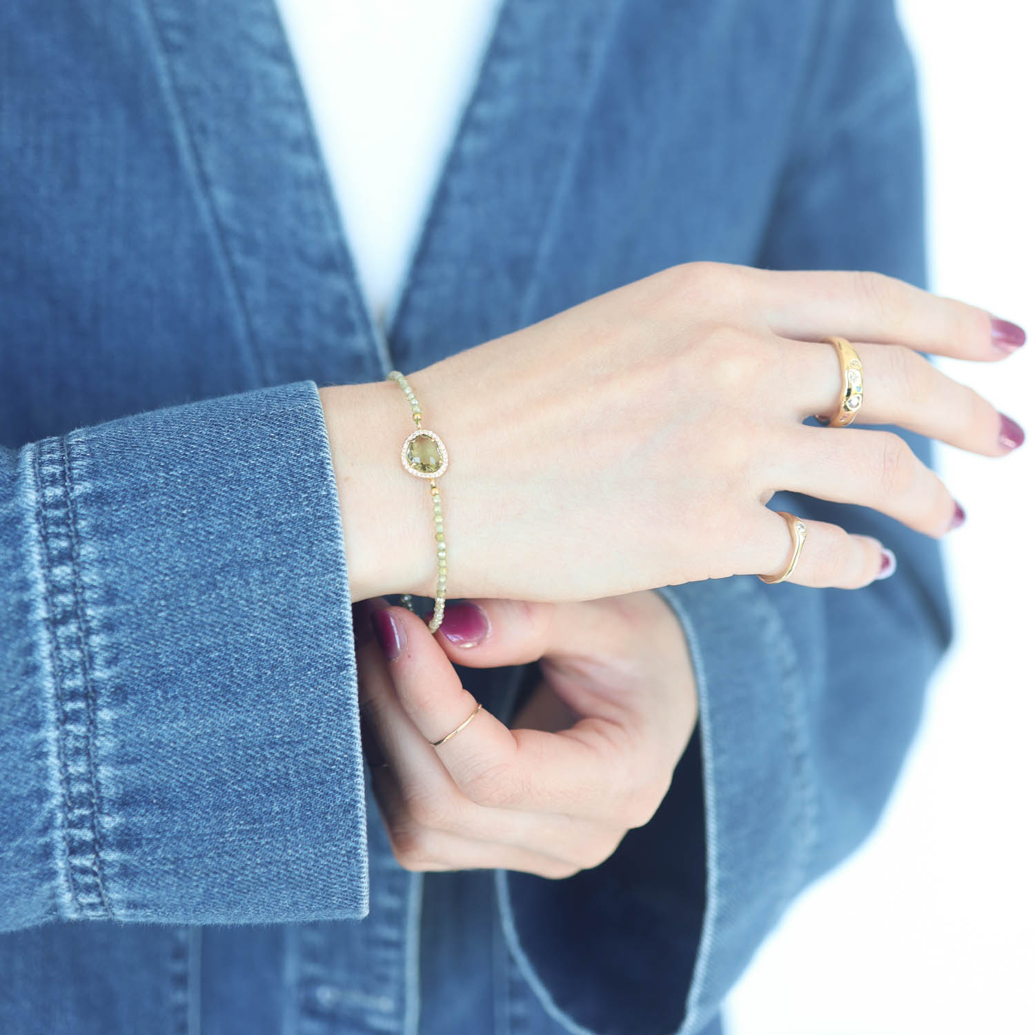 Tai: Beaded slide bracelet with irregular oval glass charm - Olive
