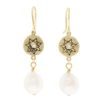 Victoria Cunningham Trunk Show:14k snow white + pearl drops