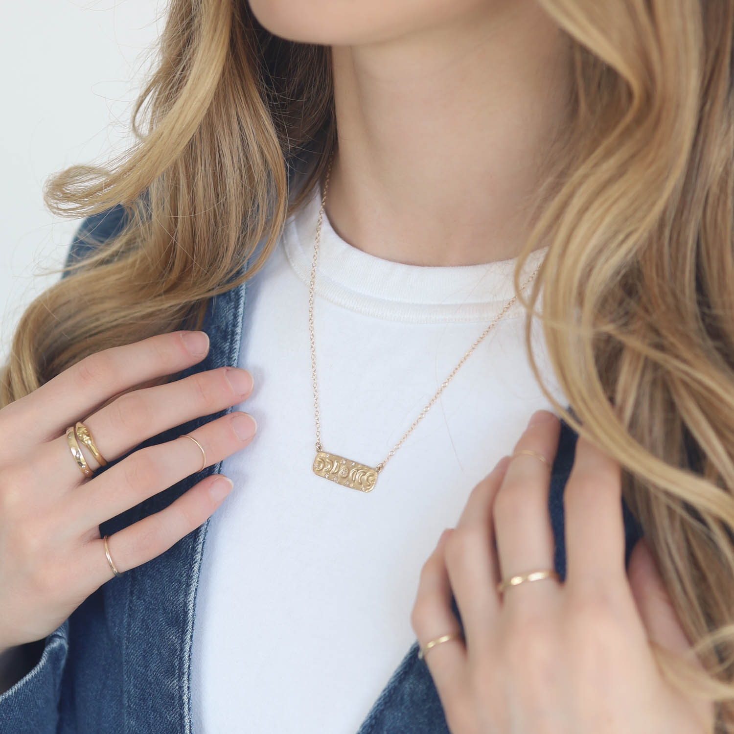 Victoria Cunningham Trunk Show:14k moon magic + chain