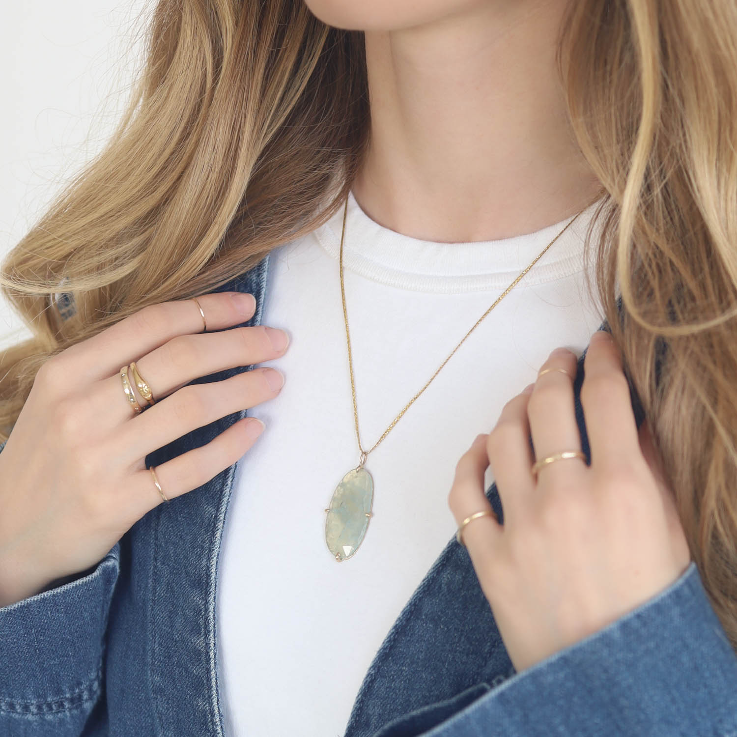 Victoria Cunningham Trunk Show:19.45 ct aquamarine + 14k PRESENT (charm only)